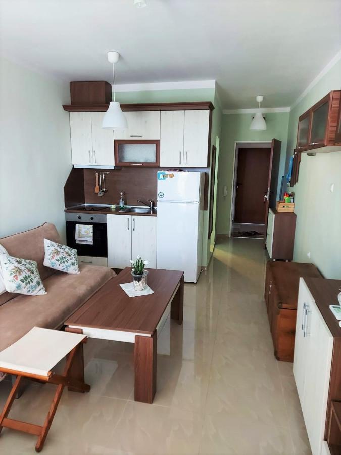 Gabi Apartment Primorsko Exterior photo